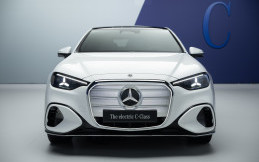 Mercedes-Benz C-Class EV Punya Jarak Tempuh Tembus 762 Km