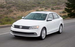 Volkswagen Tarik 210 Ribu Unit Jetta Lantaran Baut Mesin Kendur
