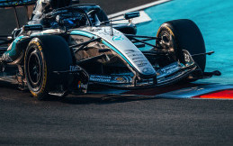Kimi Antonelli Amankan Pole Position F1 Jepang 2026
