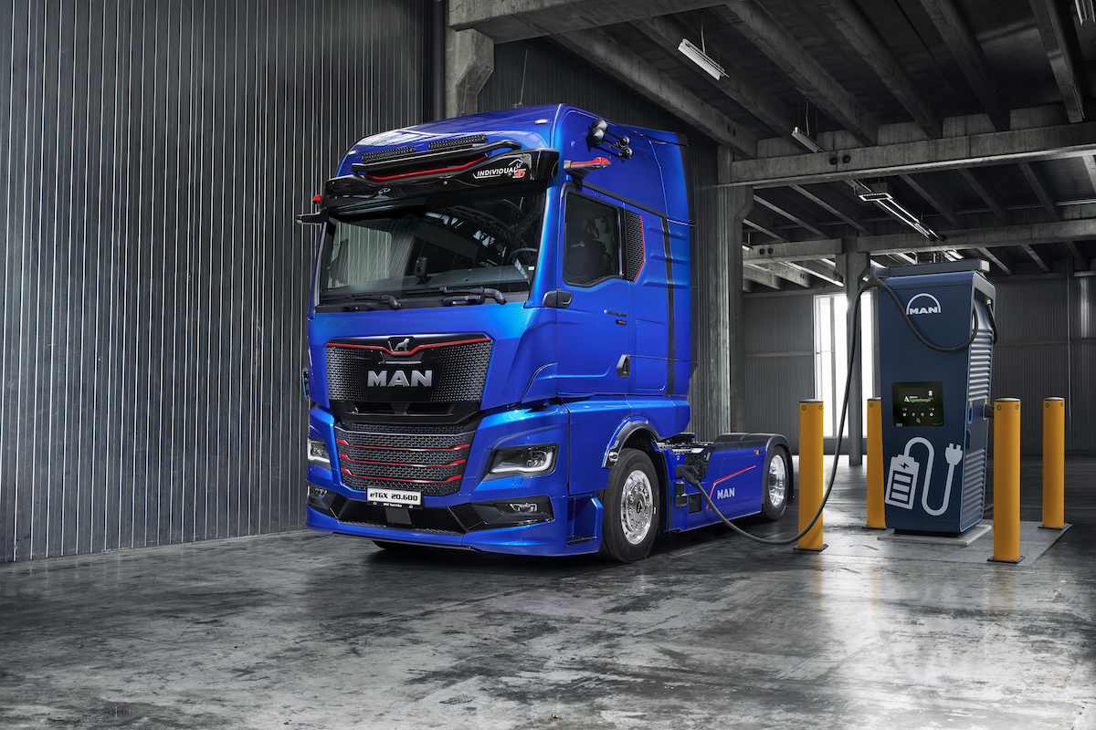 Truk Listrik MAN eTGX Meluncur di IAA 2026, Jarak Tempuh 720 Km!