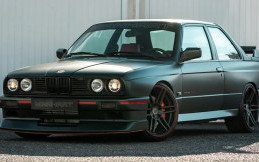 BMW M3 E30 Dapat Tenaga 405 Dk dari Manhart