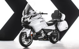 Honda Goldwing dan BMW K1600 Bakal Punya Pesaing asal Tiongkok