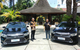 Blue Bird Jual Toyota Camry 2018 Tipe G Eks Silver Bird, Berapa Harganya?