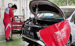 Lakukan Sendiri di Rumah, Cek Rutin Bagian Mobil Ini Sebelum Berkendara