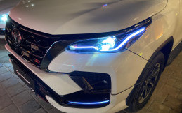 Kelebihan Lampu Mobil Jenis Bi-LED Projector, Bisa Diatur Melalui Smartphone