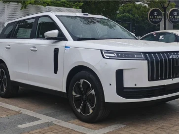 Jaecoo J5 Hybrid Kepergok Muncul di Jalanan, Kode Keras Nih!