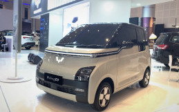 Wuling EV Tampil di Hari Terakhir IIMS Surabaya 2022