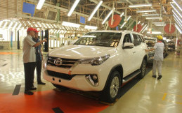 Ekspor Produk Otomotif dan Komponennya Terus Meningkat
