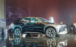 Toyota Tidak Terusik dengan Invasi Mobil-mobil Listrik Tiongkok di Indonesia