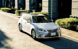 Lexus CT200h Cherished Toruing, Edisi Khusus Sebelum DIhentikan Produksinya