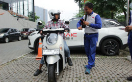 Ini Postur Berkendara Sepeda Motor yang Benar, Tingkatkan Kontrol dan Keselamatan