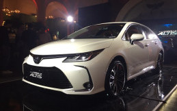 Bagaimana Hasil Toyota Corolla Altis Diuji Tabrak Asean NCAP?