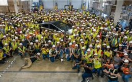 Tesla Cybertruck Pertama Resmi Diproduksi, Ditargetkan Terjual 500 Ribu Per Tahun