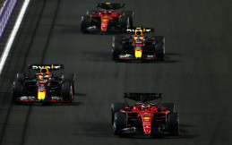 Red Bull Racing Mulai Kejar Poin Mercedes-AMG Petronas