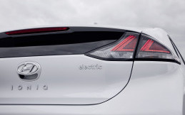 100 Hyundai Ioniq Pesanan Kemenhub, Kapan Dikirim? 