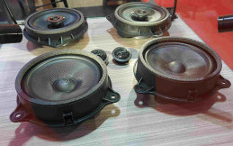 Venom Exodus, Sodorkan Speaker OEM Berkualitas Mobil Mewah