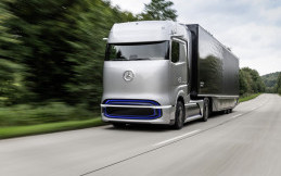 Mercedes-Benz GenH2 Truck, Bisa Tempuh 1.000 Km!