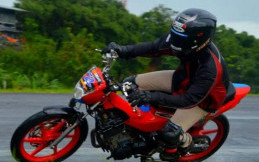 Video Aksi Cornering Sempurna 
