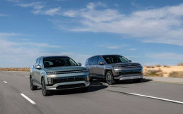 Hyundai Ioniq 9 Resmi Meluncur dengan Baterai 110,3 kWh dan Tenaga Hingga 429 Dk