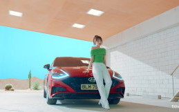 Hyundai Sonata 2020 Tampil di MV GFriend Fever, Ternyata Fiturnya Canggih Banget!