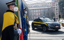 Peugeot e-208s Dioprek untuk Mobil Dinas Pasukan Keamanan Italia