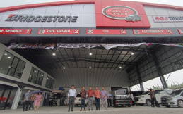 Bridgestone Resmikan Layanan Ban Kendaraan Komersial di Cikampek dan Cilegon