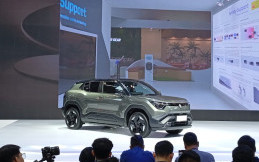 Suzuki e Vitara Resmi Melantai di Indonesia