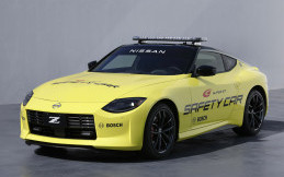 Nissan Z Resmi Jadi Safety Car Balapan Super GT 2022