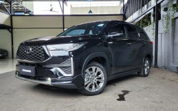 Begini Cara Perlakukan Aki Mobil Listrik dan Hybrid Toyota