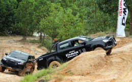 Isuzu MU-X dan D-Max Laris di Sektor Ini, Pemesanan 400 Unit Per Bulan