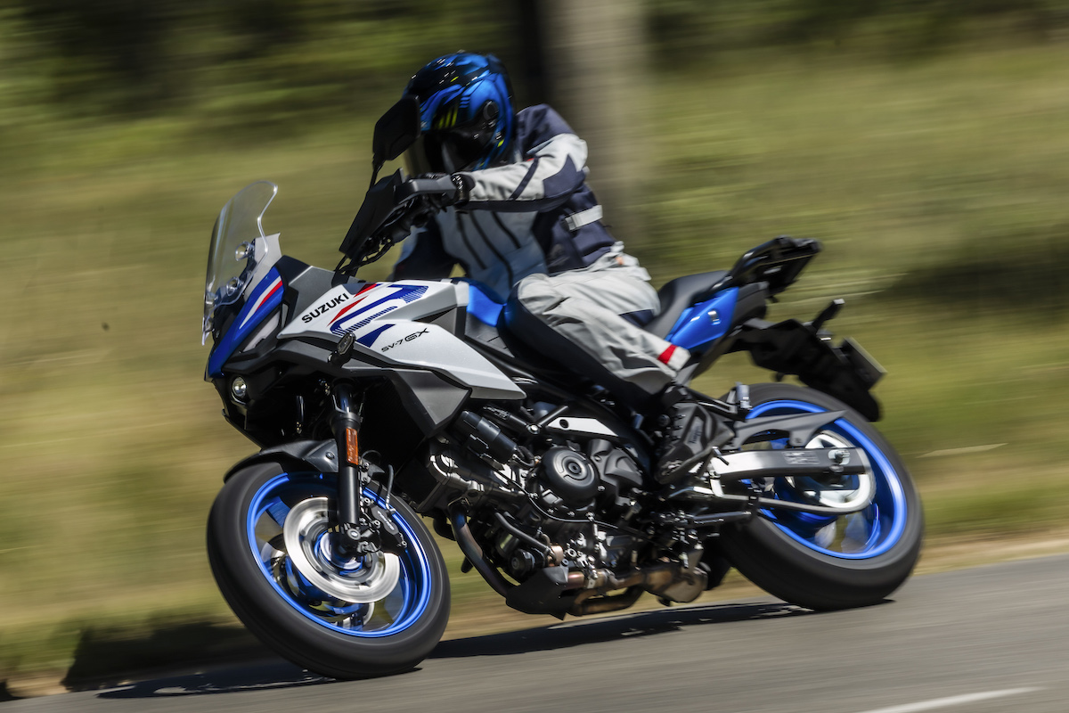 Suzuki SV-7GX