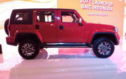 Galeri Foto BAIC BJ-40 PLUS yang Mulai Dijual di Indonesia