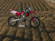 Ducati Desmo450 MX Factory, Lebih Bertenaga dan Ringan 