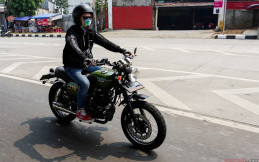 Test Drive - Menaklukkan Perbuktikan Cileteuh dalam Keanggunan Ace Scrambler