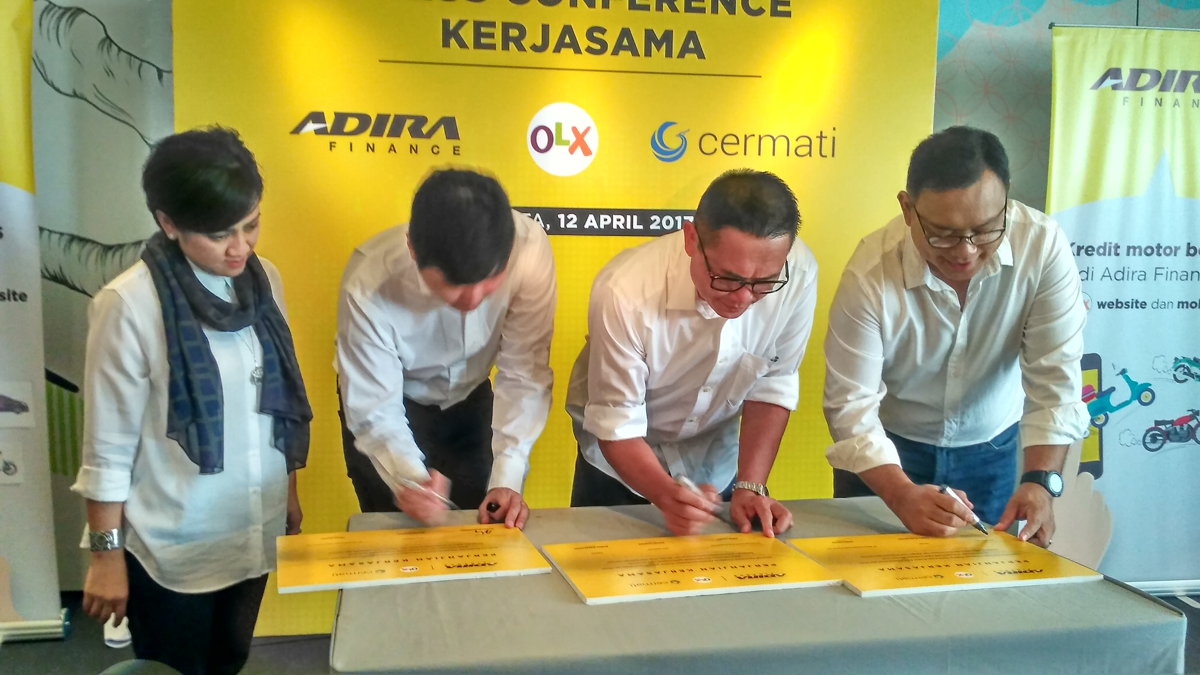 Penandatanganan Kerjasama Adira Finance Dengan OLX dan Cermati 