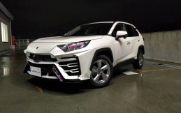 Toyota RAV4 Operasi Wajah jadi Lamborghini Urus