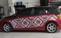TYCI Pajang Mobil Bercorak Batik di Toyota Jambore 2019