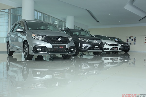 Produk Honda Prospect Motor Borong 14 Piala Penghargaan