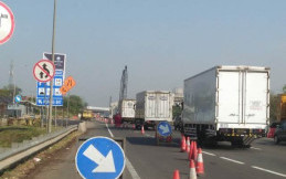 Siap-Siap Macet, Ada Pemeliharaan Jalan di Tol Jakarta-Cikampek