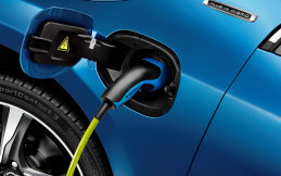 5 Hal Tentang Mobil Hybrid yang Perlu Anda Ketahui