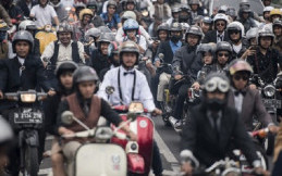 Motoran Sambil Amal? Distinguished Gentleman's Ride 2018 Jawabannya