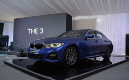 BMW 330i M Sport Jagoan Baru Penjualan Diler BMW Tunas