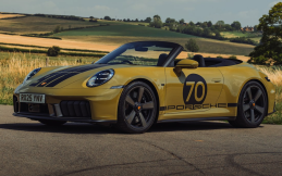 Porsche 911 Spirit 70 Bergaya Retro, Meluncur dengan Mesin Boxer 3.600 cc 