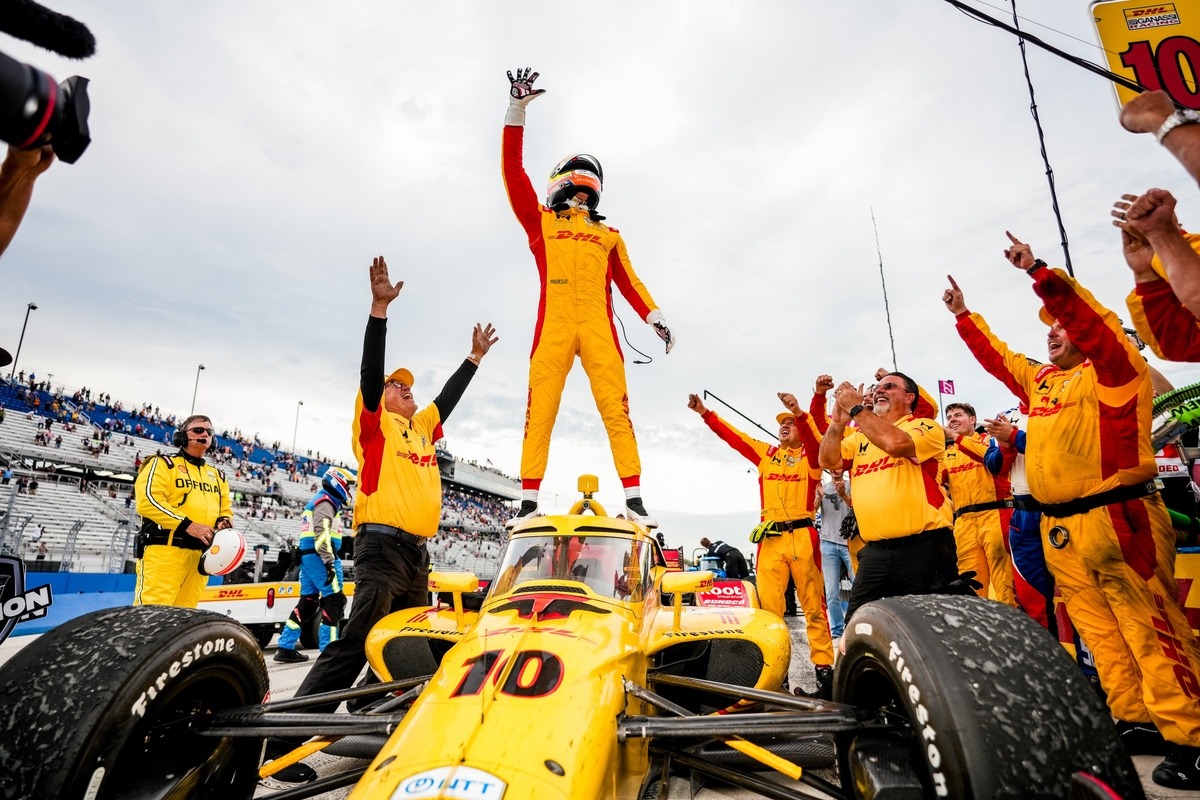 Honda Borong Tiga Gelar IndyCar 2026, Alex Palou Cetak Sejarah