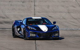Penghormatan Roger Penske, Chevrolet Corvette Grand Sport Terbaru Hadir