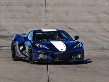 Penghormatan Roger Penske, Chevrolet Corvette Grand Sport Terbaru Hadir