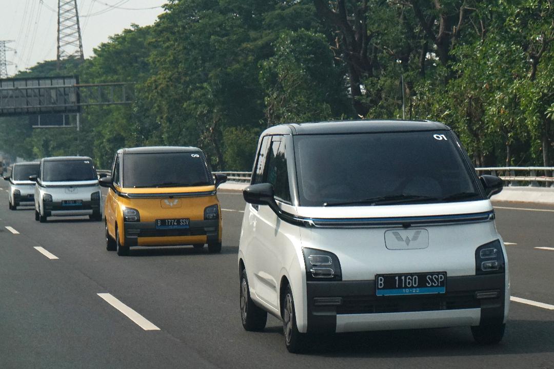 Wuling Air ev Kembali Dapat Penghargaan Indonesia Industry Outlook 2023