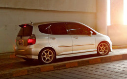 Tren Mobil Bekas Budget Rp75 Juta: Pilihan Tepat untuk Mahasiswa