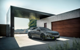 Vakum Lama, Peugeot Kembali Balap dan Luncurkan Mobil Bertenaga 360 dk