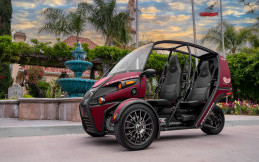 Arcimoto Siapkan 310 Unit FUV untuk GoCar Demi Kepentingan Wisata